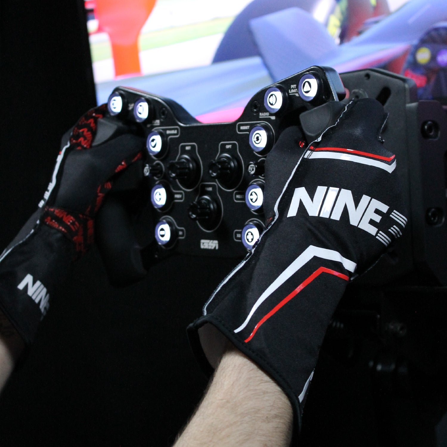 Carbon Blaze Gloves